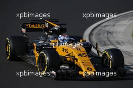 Nicholas Latifi (CDN) Renault Sport F1 Team RS17 Test Driver. 01.08.2017. Formula 1 Testing, Budapest, Hungary.