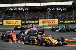 Nico Hulkenberg (GER) Renault Sport F1 Team RS17. 27.08.2017. Formula 1 World Championship, Rd 12, Belgian Grand Prix, Spa Francorchamps, Belgium, Race Day.