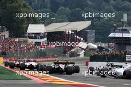 Jolyon Palmer (GBR) Renault Sport F1 Team RS17 at the start of the race. 27.08.2017. Formula 1 World Championship, Rd 12, Belgian Grand Prix, Spa Francorchamps, Belgium, Race Day.