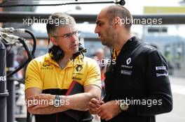 (L to R): Nick Chester (GBR) Renault Sport F1 Team Chassis Technical Director with Cyril Abiteboul (FRA) Renault Sport F1 Managing Director. 26.08.2017. Formula 1 World Championship, Rd 12, Belgian Grand Prix, Spa Francorchamps, Belgium, Qualifying Day.