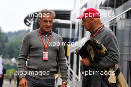(L to R): Jean Alesi (FRA) with Niki Lauda (AUT) Mercedes Non-Executive Chairman. 27.08.2017. Formula 1 World Championship, Rd 12, Belgian Grand Prix, Spa Francorchamps, Belgium, Race Day.