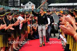 Nico Hulkenberg (GER) Renault Sport F1 Team on the drivers parade. 27.08.2017. Formula 1 World Championship, Rd 12, Belgian Grand Prix, Spa Francorchamps, Belgium, Race Day.