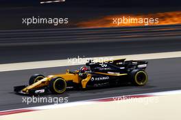 Nico Hulkenberg (GER) Renault Sport F1 Team  14.04.2017. Formula 1 World Championship, Rd 3, Bahrain Grand Prix, Sakhir, Bahrain, Practice Day