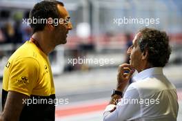(L to R): Cyril Abiteboul (FRA) Renault Sport F1 Managing Director with Alain Prost (FRA) Renault Sport F1 Team Special Advisor. 15.04.2017. Formula 1 World Championship, Rd 3, Bahrain Grand Prix, Sakhir, Bahrain, Qualifying Day.