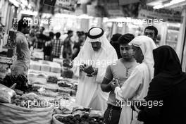 Manama atmosphere. 13.04.2017. Formula 1 World Championship, Rd 3, Bahrain Grand Prix, Sakhir, Bahrain, Preparation Day.