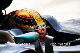 Lewis Hamilton (GBR) Mercedes AMG F1 W08. 18.04.2017. Formula 1 Testing. Sakhir, Bahrain. Tuesday.