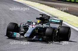 Lewis Hamilton (GBR) Mercedes AMG F1 W08. 10.11.2017. Formula 1 World Championship, Rd 19, Brazilian Grand Prix, Sao Paulo, Brazil, Practice Day.