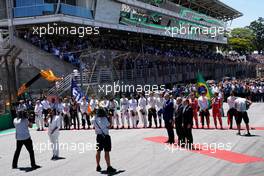The grid before the start of the race. 12.11.2017. Formula 1 World Championship, Rd 19, Brazilian Grand Prix, Sao Paulo, Brazil, Race Day.