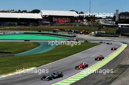 Valtteri Bottas (FIN) Mercedes AMG F1 W08 at the start of the race. 12.11.2017. Formula 1 World Championship, Rd 19, Brazilian Grand Prix, Sao Paulo, Brazil, Race Day.