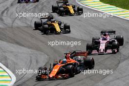Fernando Alonso (ESP) McLaren MCL32. 12.11.2017. Formula 1 World Championship, Rd 19, Brazilian Grand Prix, Sao Paulo, Brazil, Race Day.