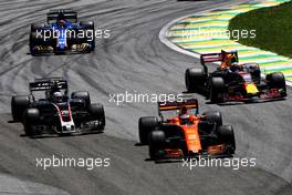 Stoffel Vandoorne (BEL) McLaren MCL32. 12.11.2017. Formula 1 World Championship, Rd 19, Brazilian Grand Prix, Sao Paulo, Brazil, Race Day.