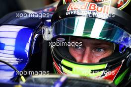 Brendon Hartley (NZL) Scuderia Toro Rosso STR12. 11.11.2017. Formula 1 World Championship, Rd 19, Brazilian Grand Prix, Sao Paulo, Brazil, Qualifying Day.