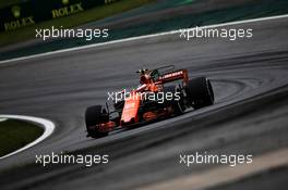 Stoffel Vandoorne (BEL) McLaren MCL32. 11.11.2017. Formula 1 World Championship, Rd 19, Brazilian Grand Prix, Sao Paulo, Brazil, Qualifying Day.