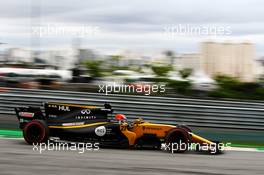 Nico Hulkenberg (GER) Renault Sport F1 Team RS17. 11.11.2017. Formula 1 World Championship, Rd 19, Brazilian Grand Prix, Sao Paulo, Brazil, Qualifying Day.