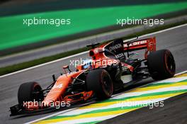 Fernando Alonso (ESP) McLaren MCL32. 11.11.2017. Formula 1 World Championship, Rd 19, Brazilian Grand Prix, Sao Paulo, Brazil, Qualifying Day.