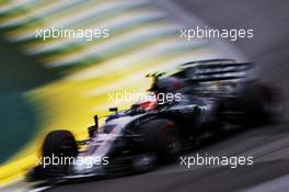 Kevin Magnussen (DEN) Haas VF-17. 11.11.2017. Formula 1 World Championship, Rd 19, Brazilian Grand Prix, Sao Paulo, Brazil, Qualifying Day.