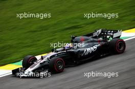 Romain Grosjean (FRA) Haas F1 Team VF-17. 11.11.2017. Formula 1 World Championship, Rd 19, Brazilian Grand Prix, Sao Paulo, Brazil, Qualifying Day.