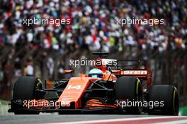 Fernando Alonso (ESP) McLaren MCL32. 11.11.2017. Formula 1 World Championship, Rd 19, Brazilian Grand Prix, Sao Paulo, Brazil, Qualifying Day.