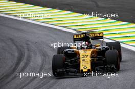 Nico Hulkenberg (GER) Renault Sport F1 Team RS17. 11.11.2017. Formula 1 World Championship, Rd 19, Brazilian Grand Prix, Sao Paulo, Brazil, Qualifying Day.