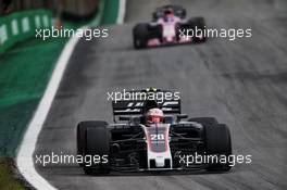 Kevin Magnussen (DEN) Haas VF-17. 11.11.2017. Formula 1 World Championship, Rd 19, Brazilian Grand Prix, Sao Paulo, Brazil, Qualifying Day.