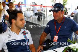 (L to R): Felipe Massa (BRA) Williams with Rubens Barrichello (BRA). 12.11.2017. Formula 1 World Championship, Rd 19, Brazilian Grand Prix, Sao Paulo, Brazil, Race Day.