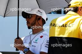 Lewis Hamilton (GBR) Mercedes AMG F1 on the drivers parade. 12.11.2017. Formula 1 World Championship, Rd 19, Brazilian Grand Prix, Sao Paulo, Brazil, Race Day.