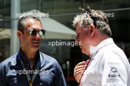 (L to R): Carlos Slim Domit (MEX) Chairman of America Movil with Otmar Szafnauer (USA) Sahara Force India F1 Chief Operating Officer. 12.11.2017. Formula 1 World Championship, Rd 19, Brazilian Grand Prix, Sao Paulo, Brazil, Race Day.
