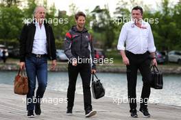 Romain Grosjean (FRA) Haas F1 Team with Eric Boullier (FRA) McLaren Racing Director. 09.06.2017. Formula 1 World Championship, Rd 7, Canadian Grand Prix, Montreal, Canada, Practice Day.