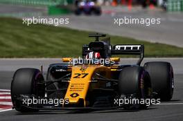 Nico Hulkenberg (GER) Renault Sport F1 Team RS17. 10.06.2017. Formula 1 World Championship, Rd 7, Canadian Grand Prix, Montreal, Canada, Qualifying Day.