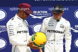 Lewis Hamilton (GBR) Mercedes AMG F1 W08 and Valtteri Bottas (FIN) Mercedes AMG F1 W08. 10.06.2017. Formula 1 World Championship, Rd 7, Canadian Grand Prix, Montreal, Canada, Qualifying Day.