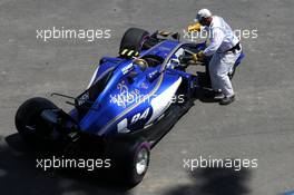 Pascal Wehrlein (GER) Sauber C36 crashed during qualifying. 10.06.2017. Formula 1 World Championship, Rd 7, Canadian Grand Prix, Montreal, Canada, Qualifying Day.