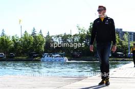 Sergey Sirotkin (RUS) Renault Sport F1 Team Third Driver. 10.06.2017. Formula 1 World Championship, Rd 7, Canadian Grand Prix, Montreal, Canada, Qualifying Day.