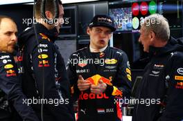 Max Verstappen (NLD) Red Bull Racing with Dr Helmut Marko (AUT) Red Bull Motorsport Consultant. 07.04.2017. Formula 1 World Championship, Rd 2, Chinese Grand Prix, Shanghai, China, Practice Day.