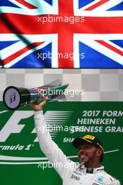 1st place Lewis Hamilton (GBR) Mercedes AMG F1 W08. 09.04.2017. Formula 1 World Championship, Rd 2, Chinese Grand Prix, Shanghai, China, Race Day.