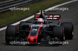 Kevin Magnussen (DEN) Haas VF-17. 08.04.2017. Formula 1 World Championship, Rd 2, Chinese Grand Prix, Shanghai, China, Qualifying Day.