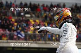 Pole for Lewis Hamilton (GBR) Mercedes AMG F1 W08. 08.04.2017. Formula 1 World Championship, Rd 2, Chinese Grand Prix, Shanghai, China, Qualifying Day.