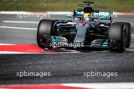 Lewis Hamilton (GBR) Mercedes AMG F1 W08. 12.05.2017. Formula 1 World Championship, Rd 5, Spanish Grand Prix, Barcelona, Spain, Practice Day.