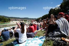 Fans cheer Lewis Hamilton (GBR) Mercedes AMG F1 W08. 13.05.2017. Formula 1 World Championship, Rd 5, Spanish Grand Prix, Barcelona, Spain, Qualifying Day.