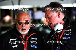 (L to R): Dr. Vijay Mallya (IND) Sahara Force India F1 Team Owner with Otmar Szafnauer (USA) Sahara Force India F1 Chief Operating Officer. 14.07.2017. Formula 1 World Championship, Rd 10, British Grand Prix, Silverstone, England, Practice Day.