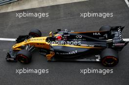 Nico Hulkenberg (GER) Renault Sport F1 Team RS17. 14.07.2017. Formula 1 World Championship, Rd 10, British Grand Prix, Silverstone, England, Practice Day.