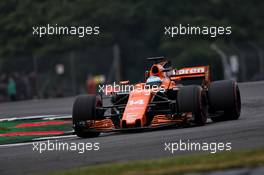 Fernando Alonso (ESP) McLaren MCL32. 15.07.2017. Formula 1 World Championship, Rd 10, British Grand Prix, Silverstone, England, Qualifying Day.