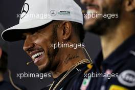 (L to R): Lewis Hamilton (GBR) Mercedes AMG F1 and Daniel Ricciardo (AUS) Red Bull Racing in the FIA Press Conference. 13.07.2017. Formula 1 World Championship, Rd 10, British Grand Prix, Silverstone, England, Preparation Day.