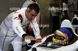 (L to R): Zsolt Baumgartner (HUN) with Jacques Villeneuve (CDN) in the Two-Seater F1 Experiences Racing Car. 31.08.2017. Formula 1 World Championship, Rd 13, Italian Grand Prix, Monza, Italy, Preparation Day.