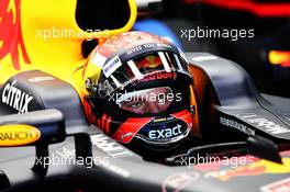 Max Verstappen (NLD) Red Bull Racing RB13. 08.10.2017. Formula 1 World Championship, Rd 16, Japanese Grand Prix, Suzuka, Japan, Race Day.