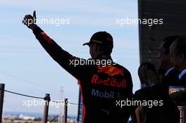 Max Verstappen (NLD) Red Bull Racing celebrates his second position on the podium. 08.10.2017. Formula 1 World Championship, Rd 16, Japanese Grand Prix, Suzuka, Japan, Race Day.