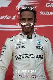 1st place Lewis Hamilton (GBR) Mercedes AMG F1. 08.10.2017. Formula 1 World Championship, Rd 16, Japanese Grand Prix, Suzuka, Japan, Race Day.