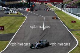 Lewis Hamilton (GBR) Mercedes AMG F1 W08. 08.10.2017. Formula 1 World Championship, Rd 16, Japanese Grand Prix, Suzuka, Japan, Race Day.