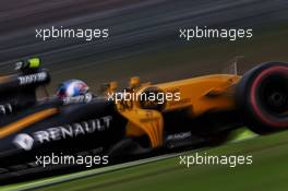 Jolyon Palmer (GBR) Renault Sport F1 Team RS17. 07.10.2017. Formula 1 World Championship, Rd 16, Japanese Grand Prix, Suzuka, Japan, Qualifying Day.