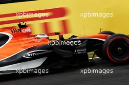Stoffel Vandoorne (BEL) McLaren MCL32. 07.10.2017. Formula 1 World Championship, Rd 16, Japanese Grand Prix, Suzuka, Japan, Qualifying Day.