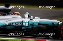 Lewis Hamilton (GBR) Mercedes AMG F1 W08 celebrates his pole position. 07.10.2017. Formula 1 World Championship, Rd 16, Japanese Grand Prix, Suzuka, Japan, Qualifying Day.